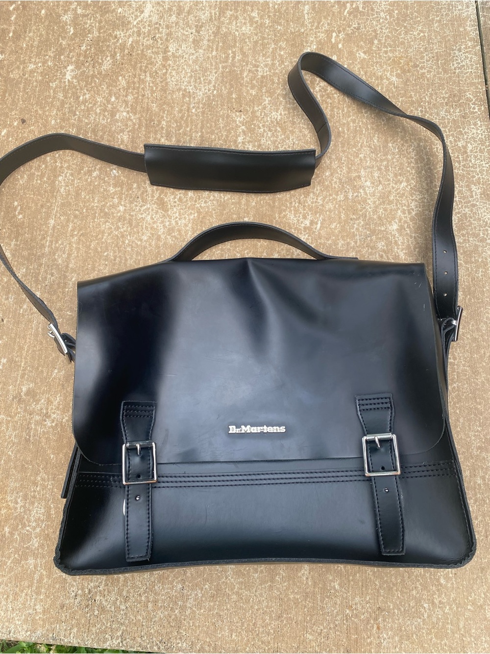 Dr. Martens Laptop Black Leather Messenger Bag with Top Handle 14”x12” - Picture 3 of 13